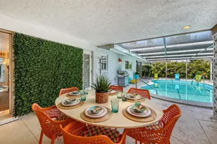 2945 Upper Tangelo Dr, Sarasota, FL 34239 - Photo 19