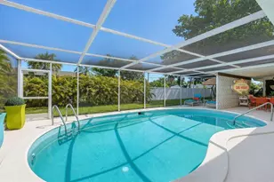 2945 Upper Tangelo Dr, Sarasota, FL 34239 - Photo 3