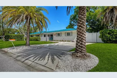 2945 Upper Tangelo Drive, Sarasota, FL 34239 - Photo 1