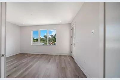 2225 Florinda Street, Sarasota, FL 34231 - Photo 39