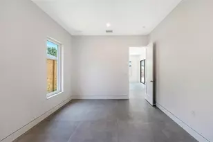 2225 Florinda St, Sarasota, FL 34231 - Photo 27