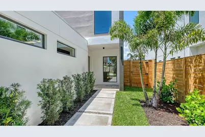 2225 Florinda Street, Sarasota, FL 34231 - Photo 3