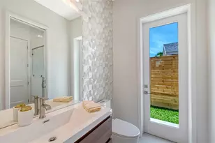 2225 Florinda St, Sarasota, FL 34231 - Photo 27