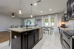 32698 Windelstraw Dr, Wesley Chapel, FL 33545 - Photo 15