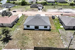 1727 NE 12th Terrace, Cape Coral, FL 33909 - Photo 29