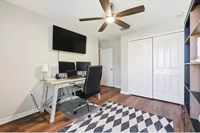 936 Zone Tailed Hawk Place, Ruskin, FL 33570 - Photo 29