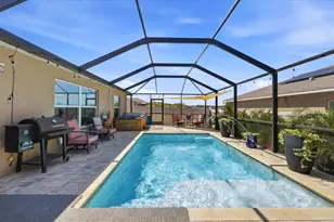 936 Zone Tailed Hawk Pl, Ruskin, FL 33570 - Photo 35