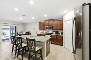 936 Zone Tailed Hawk Pl, Ruskin, FL 33570 - Photo 13