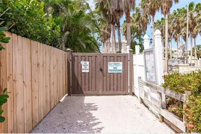 1129 Riviera Street, Venice, FL 34285 - Photo 71