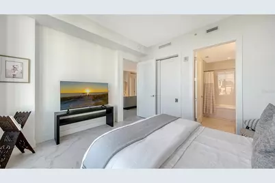 111 S Pineapple Avenue #1013, Sarasota, FL 34236 - Photo 25