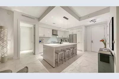 111 S Pineapple Avenue #1013, Sarasota, FL 34236 - Photo 5