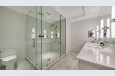 111 S Pineapple Avenue #1013, Sarasota, FL 34236 - Photo 21