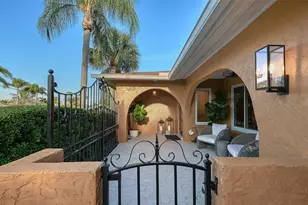 7137 Westmoreland Dr, Sarasota, FL 34243 - Photo 13