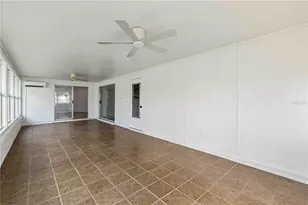 530 St Andrews Dr, Sarasota, FL 34243 - Photo 43