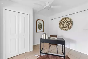530 St Andrews Dr, Sarasota, FL 34243 - Photo 25