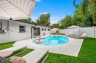 3755 Beach Dr SE, Saint Petersburg, FL 33705 - Photo 33
