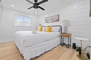 228 Gladiolus St, Anna Maria, FL 34216 - Photo 23
