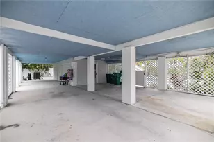 228 Gladiolus St, Anna Maria, FL 34216 - Photo 9