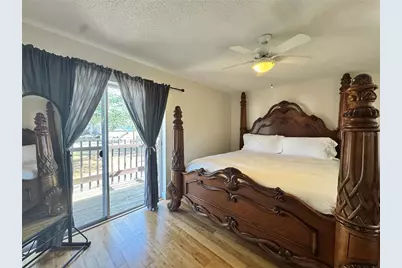 3255 Ramblewood Place, Sarasota, FL 34237 - Photo 11