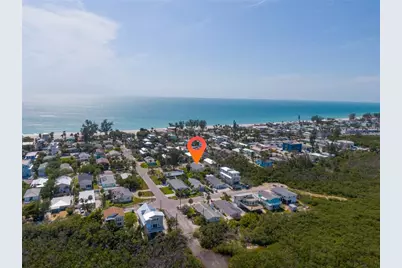 2905 Avenue C, Holmes Beach, FL 34217 - Photo 3