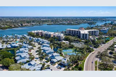 1269 Siesta Bayside Drive #1269C, Sarasota, FL 34242 - Photo 57