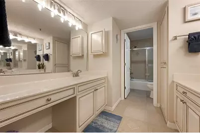 1269 Siesta Bayside Drive #1269C, Sarasota, FL 34242 - Photo 17