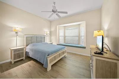 6923 Lennox Place, University Park, FL 34201 - Photo 7