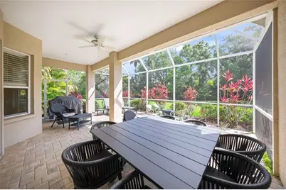 6923 Lennox Place, University Park, FL 34201 - Photo 9
