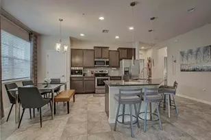 8342 Enclave Way, Sarasota, FL 34243 - Photo 9