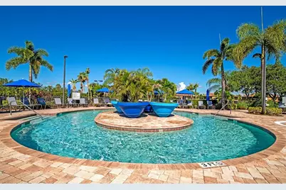 157 Wandering Wetlands Circle, Bradenton, FL 34212 - Photo 33