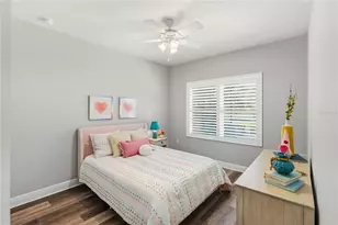 1215 Thornbury Dr, Parrish, FL 34219 - Photo 17