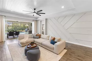 1215 Thornbury Dr, Parrish, FL 34219 - Photo 5