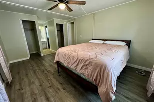 5619 Bayshore Rd, Palmetto, FL 34221 - Photo 17