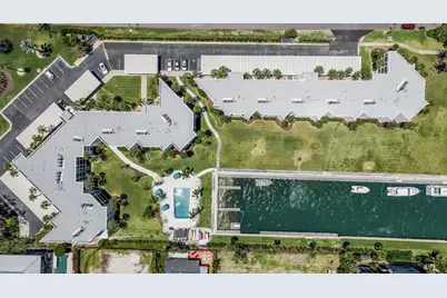 448 Gulf Of Mexico Drive #A205, Longboat Key, FL 34228 - Photo 35
