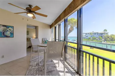 448 Gulf Of Mexico Drive #A205, Longboat Key, FL 34228 - Photo 13