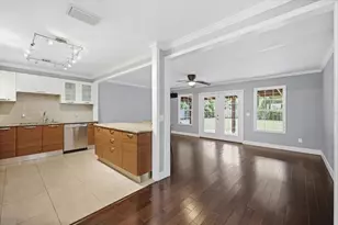 1894 Loma Linda St, Sarasota, FL 34239 - Photo 25