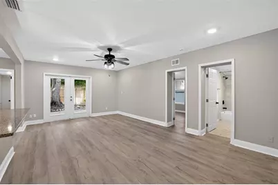 1081 55th Terrace S, Saint Petersburg, FL 33705 - Photo 9