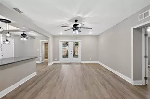 1081 55th Terrace S, Saint Petersburg, FL 33705 - Photo 13