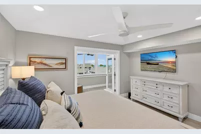 1080 W Peppertree Lane #305A, Sarasota, FL 34242 - Photo 25