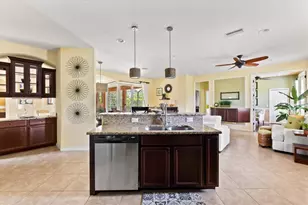 19640 Cobblestone Cir, Venice, FL 34292 - Photo 7