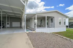 10027 Equity Ave, Dade City, FL 33525 - Photo 9