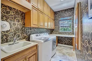 5207 Sand Lake Ct, Sarasota, FL 34238 - Photo 39