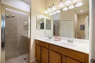 11838 Tempest Harbor Loop, Venice, FL 34292 - Photo 17