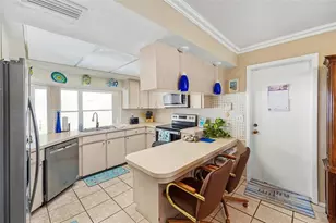 6388 21st Ave N, Saint Petersburg, FL 33710 - Photo 13