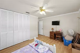 6388 21st Ave N, Saint Petersburg, FL 33710 - Photo 19