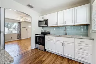 2435 14th Ave N, Saint Petersburg, FL 33713 - Photo 15