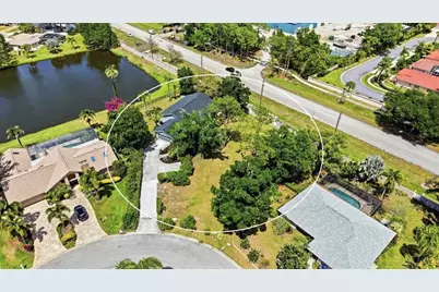 8021 Timber Lake Lane, Sarasota, FL 34243 - Photo 1