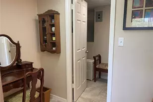 3621 Lake Bayshore Dr, Bradenton, FL 34205 - Photo 35