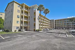 3621 Lake Bayshore Dr, Bradenton, FL 34205 - Photo 1