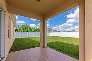 15517 Rose Grove Dr, Bradenton, FL 34212 - Photo 3